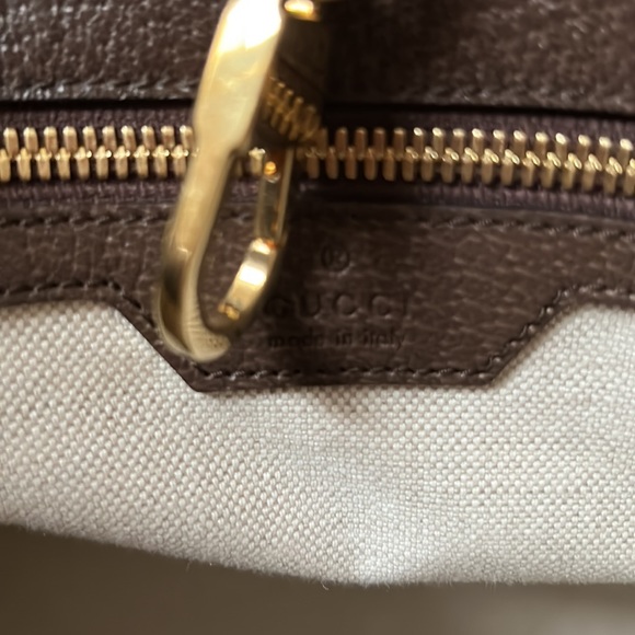 - GUCCI GG TOTE Jumbo new without tags comes with dust bag - Picture 8 of 9